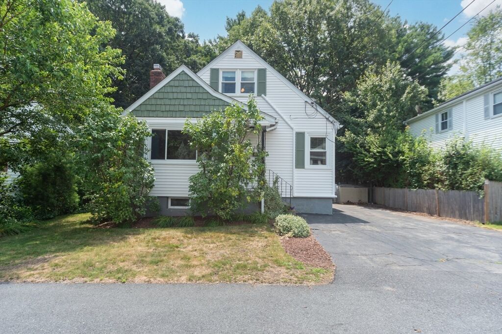 Property Photo:  155 Crane St  MA 02026 