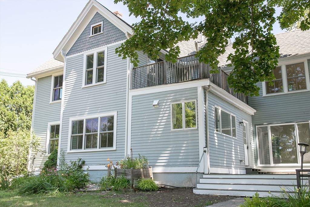 Property Photo:  15 Meriam  MA 02420 