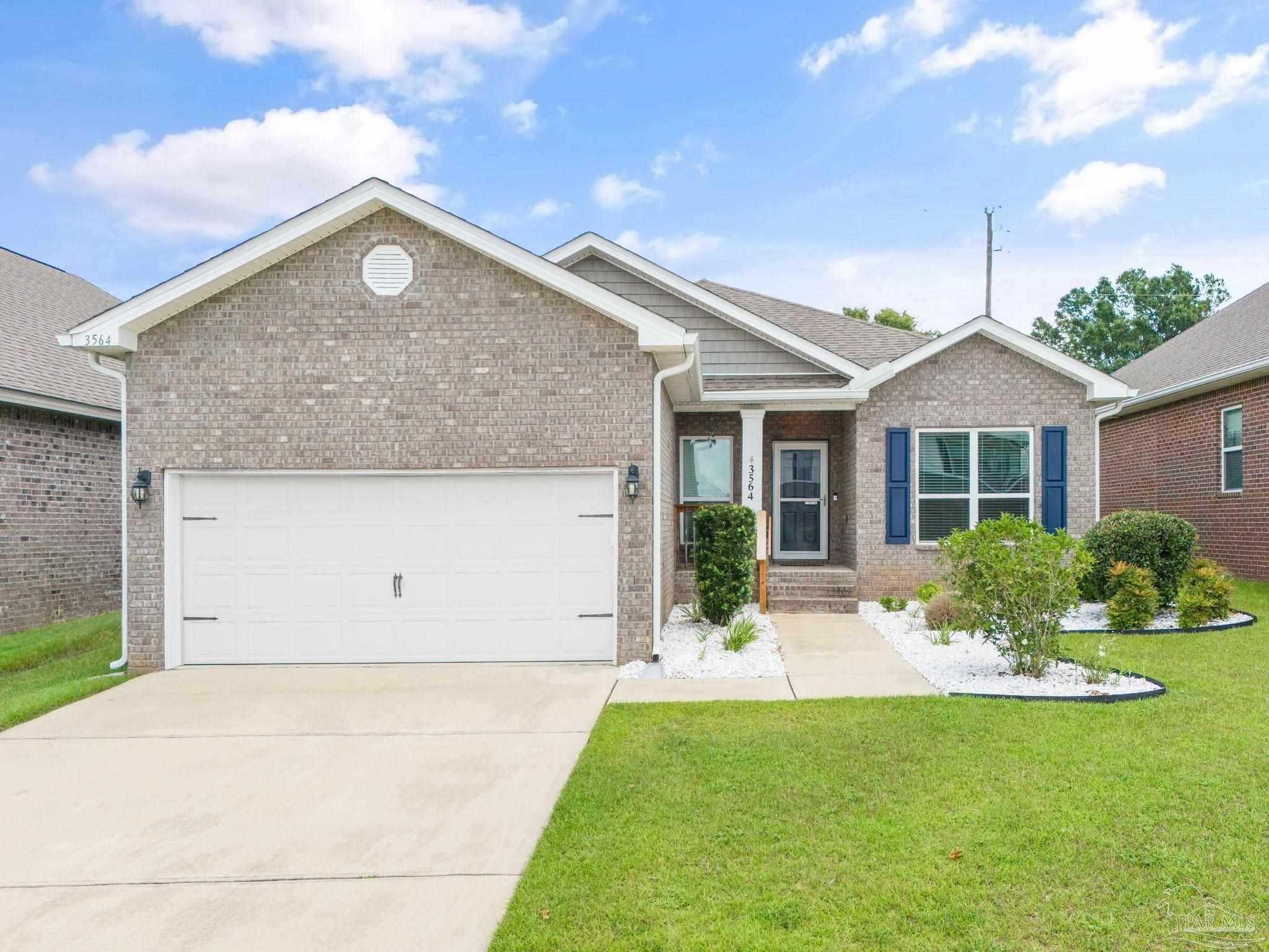 Property Photo: 3564 Whitetail Ln FL 32526