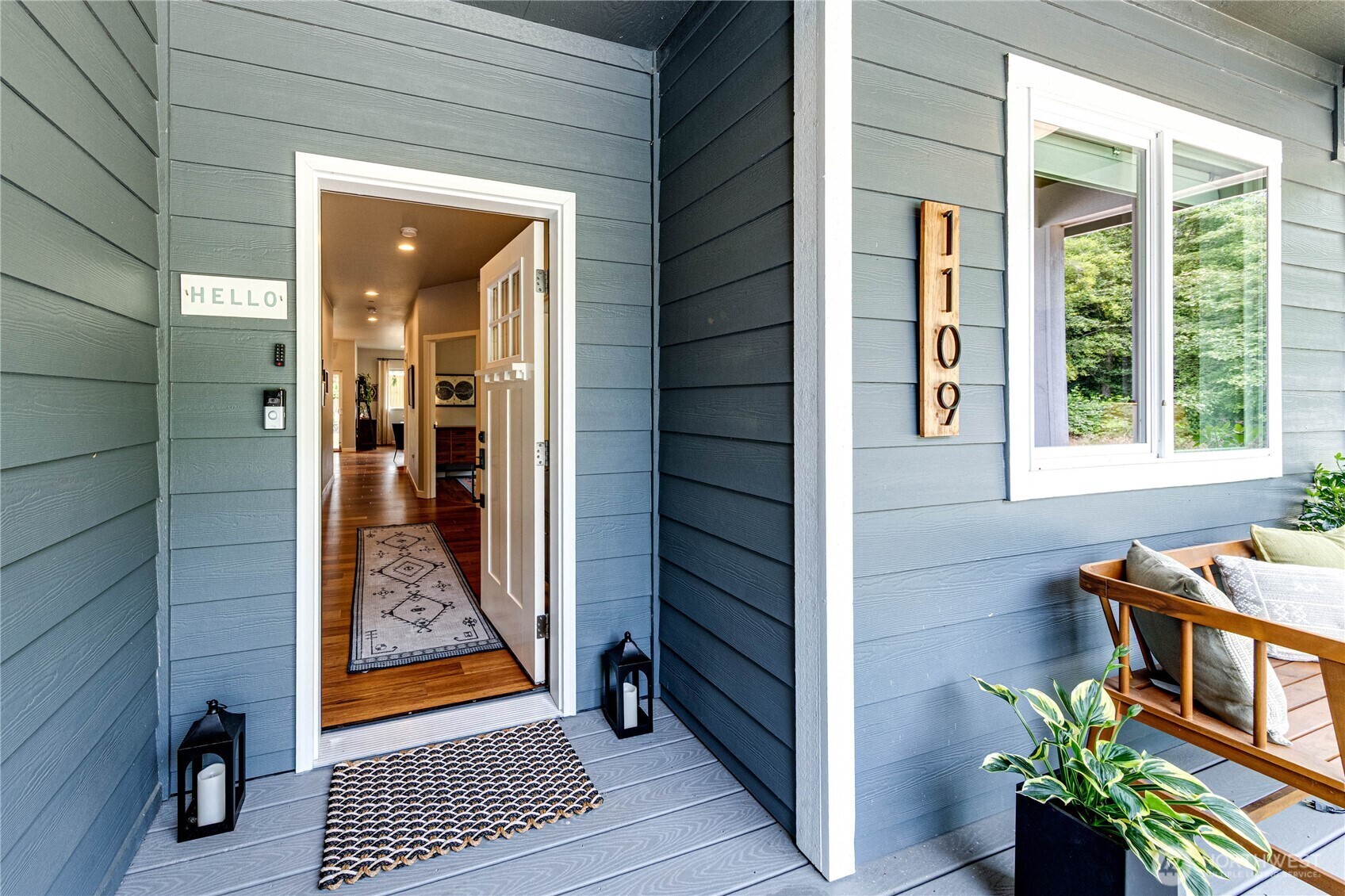 Property Photo:  1109 S O Street  WA 98363 