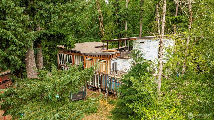 Property Photo: 24320 119th Avenue SE WA 98077