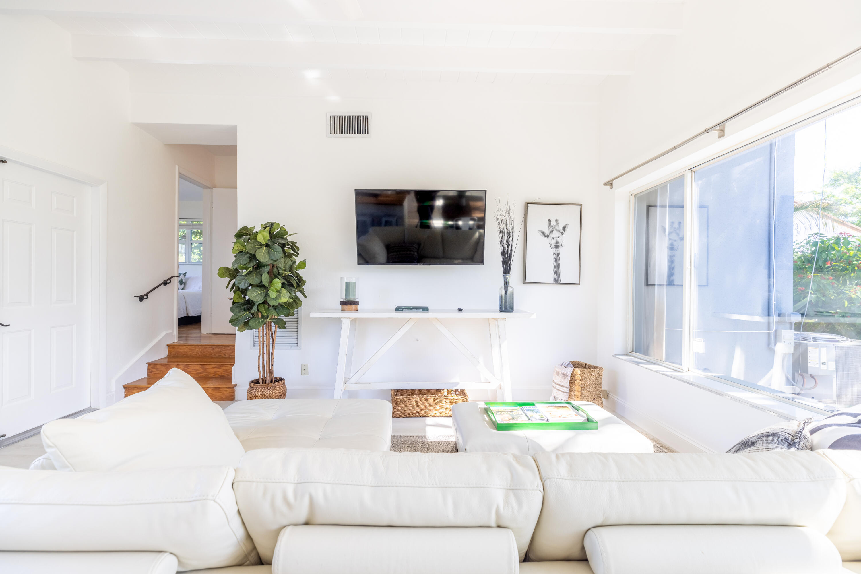 Property Photo:  3117 Fernwood Drive  FL 33435 