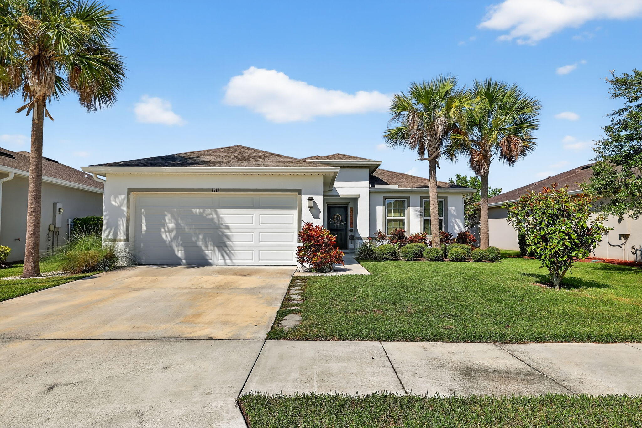 Property Photo: 3518 Carriage Pointe Circle FL 34981
