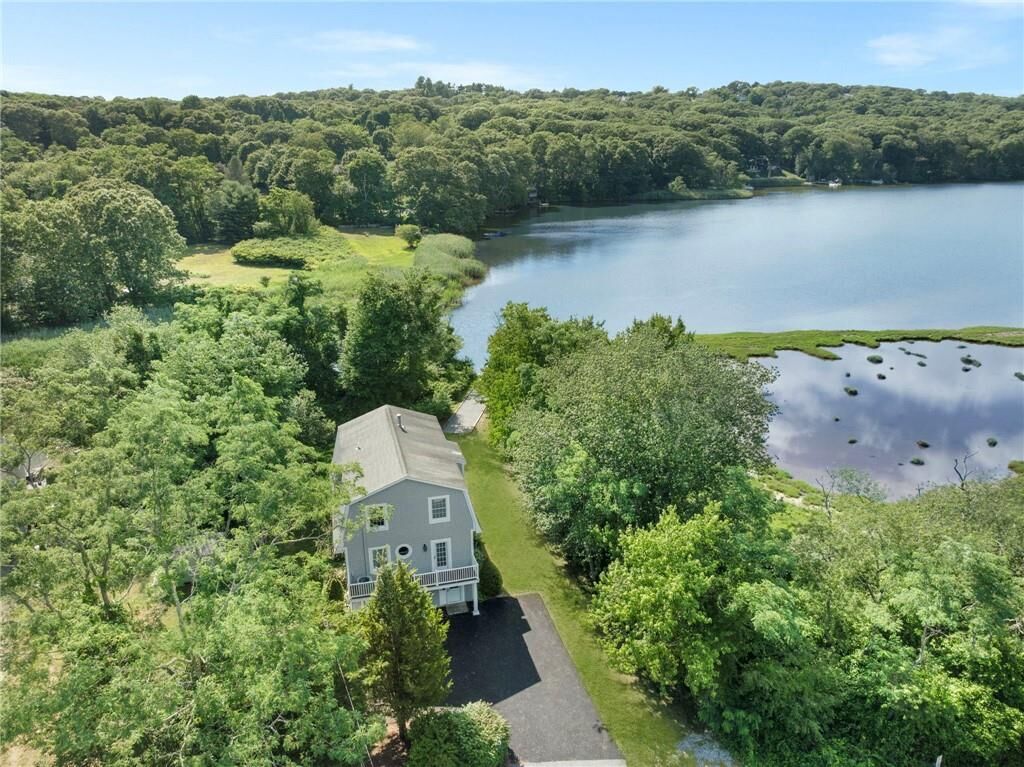 Property Photo: 133 Bridgetown Road RI 02882