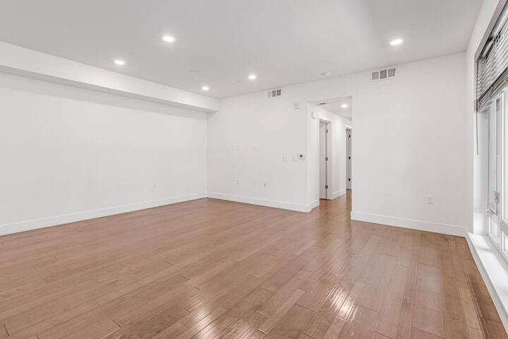 Property Photo: 380 Riesling Avenue 21 CA 95035