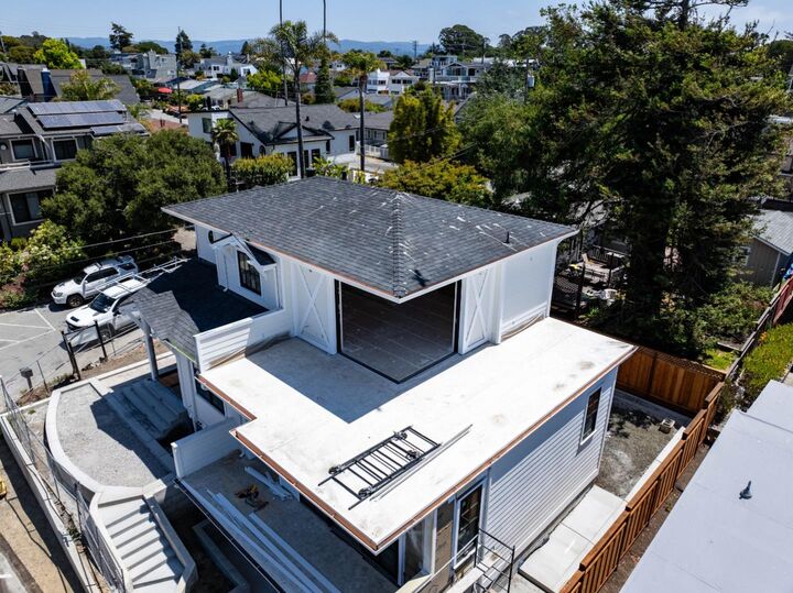 380 Lake Avenue  Santa Cruz CA 95062 photo