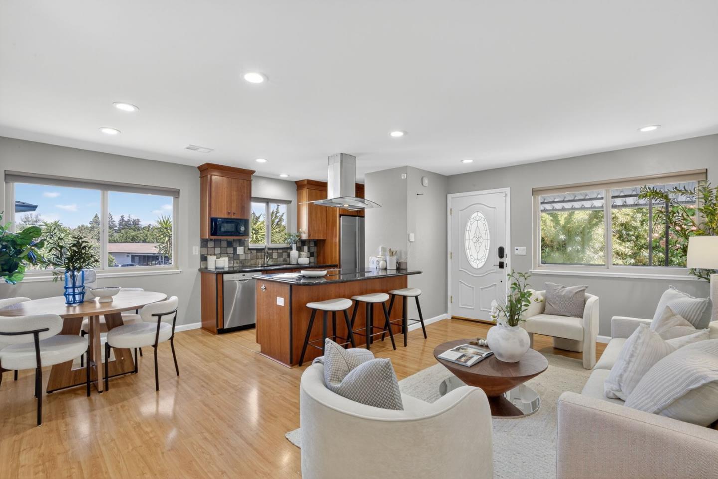 Property Photo: 287 Watson Avenue 4 CA 95008