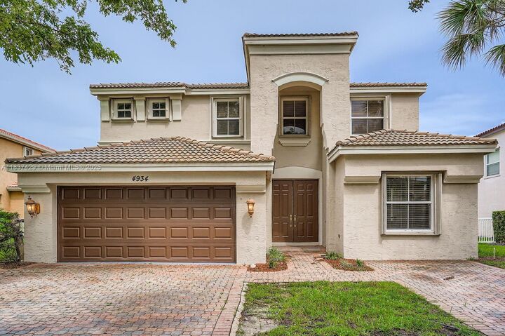 4934 SW 158th Way  Miramar FL 33027 photo