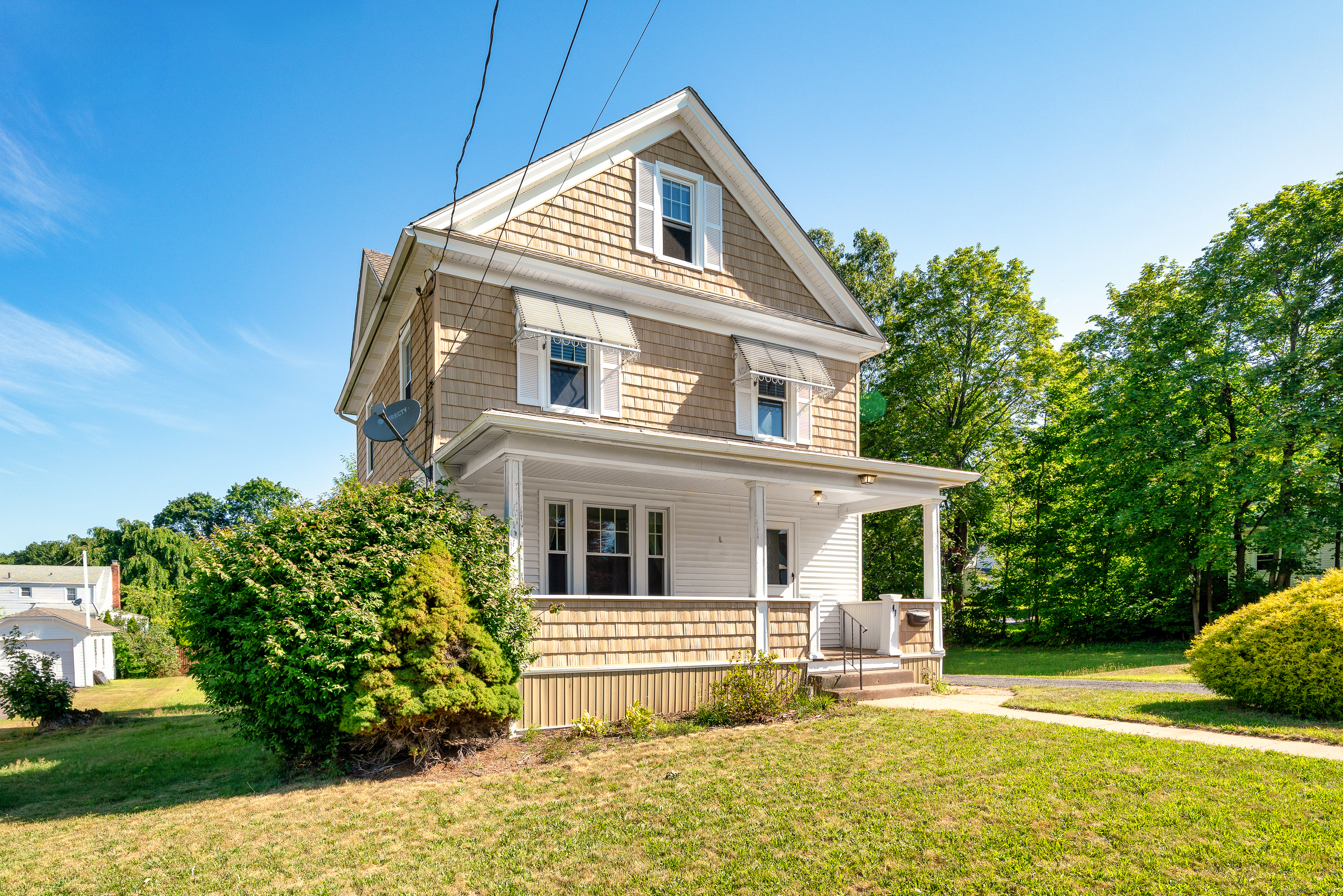 Property Photo: 41 Washington Street CT 06042