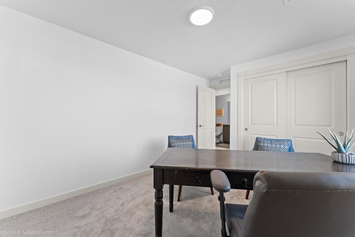 Property Photo: 306 N Viewmont Ct 5/1 Harrison WA 99016