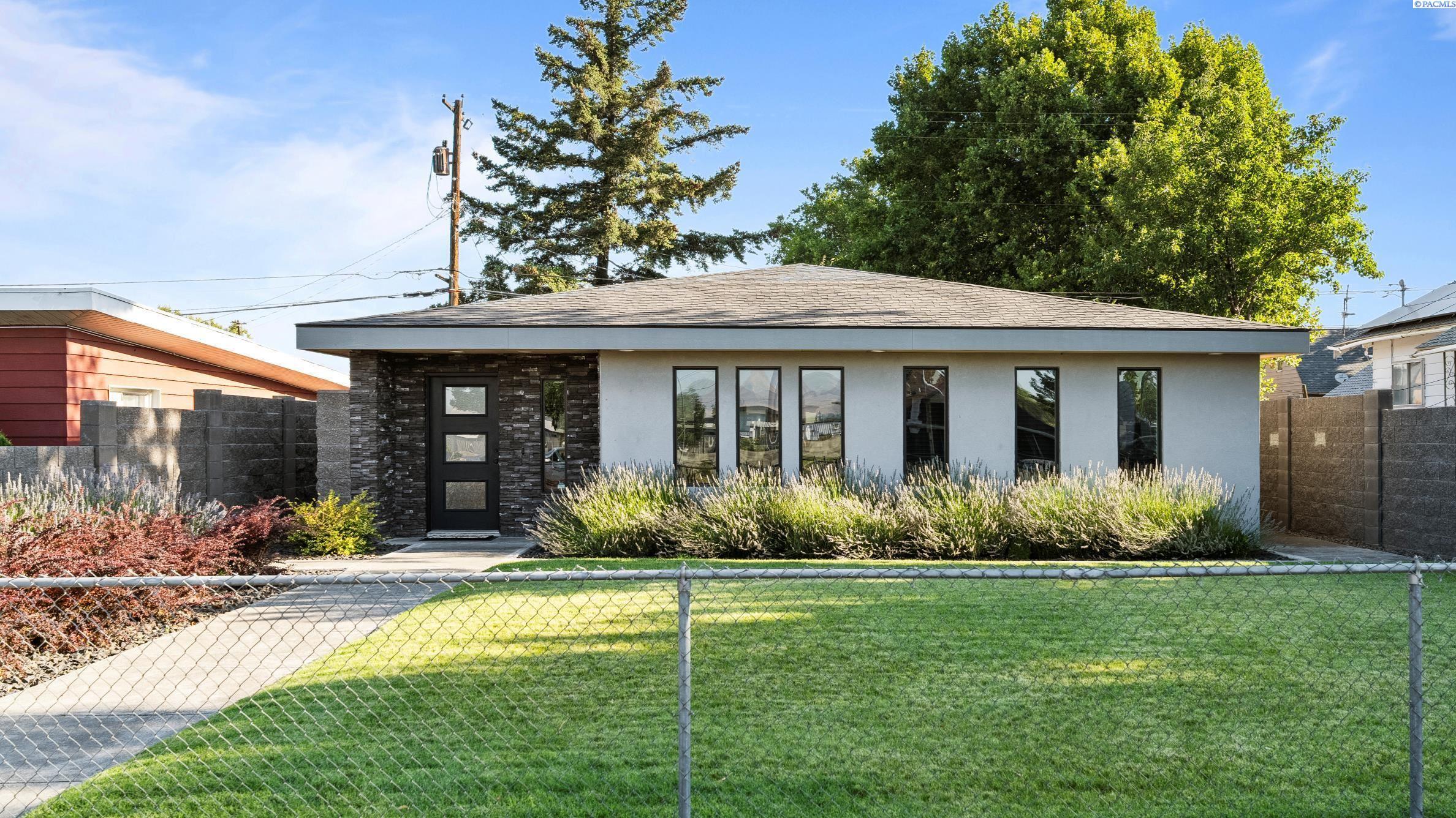 1923 W Bonneville St  Pasco WA 99301 photo