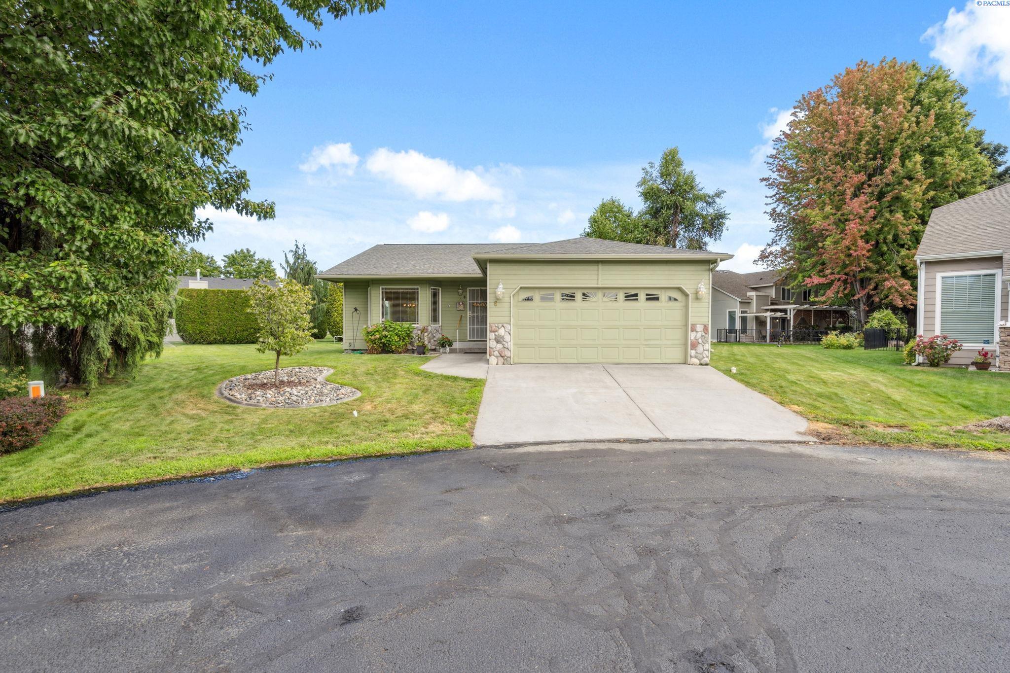 6 Dahlia Ct  Pasco WA 99301 photo