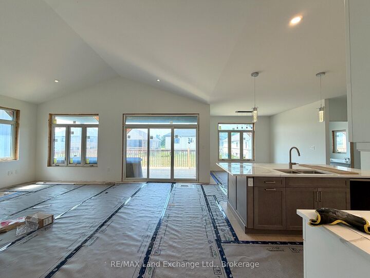 Property Photo: 288 Ridge Street ON N0H 2C3