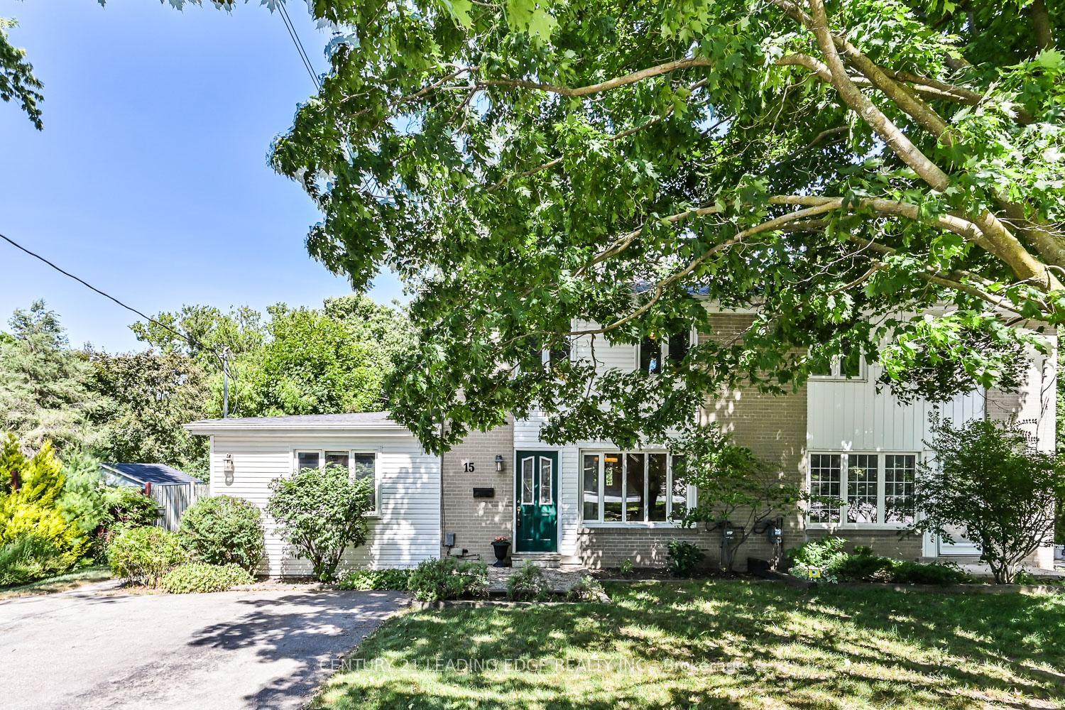 Photo de la propriété: 15 Elizabeth Street ON L3P 2B3