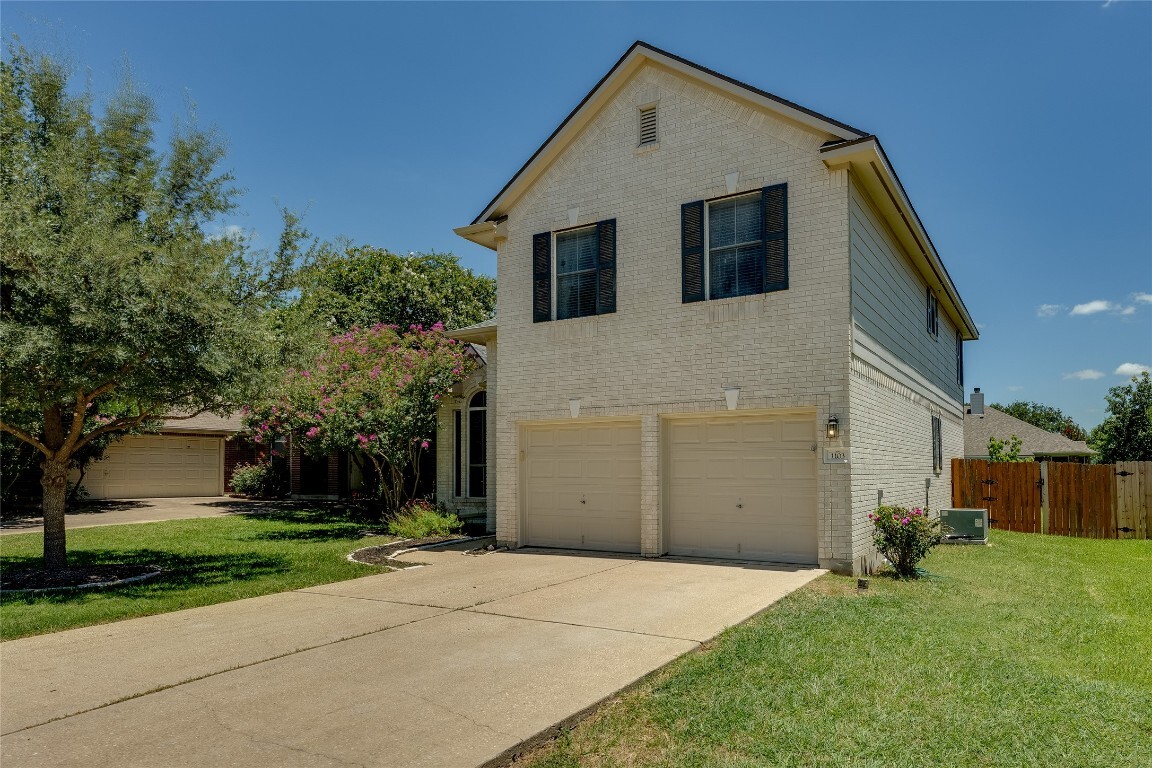 Property Photo: 1103 Terra Street TX 78665