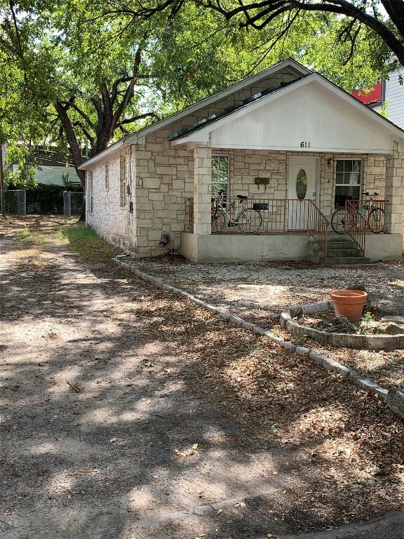 Property Photo:  611 W Live Oak Street  TX 78704 