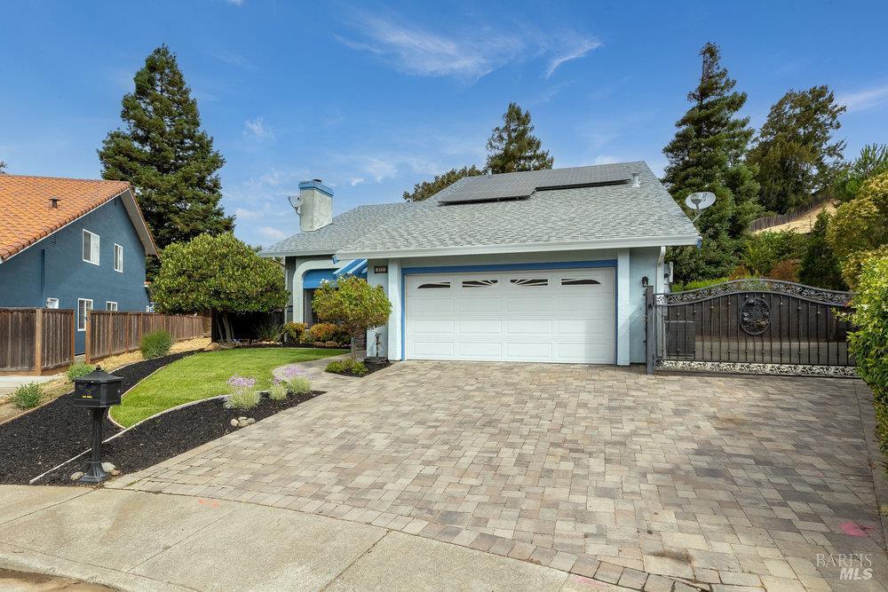Property Photo: 813 Campas Court CA 94510