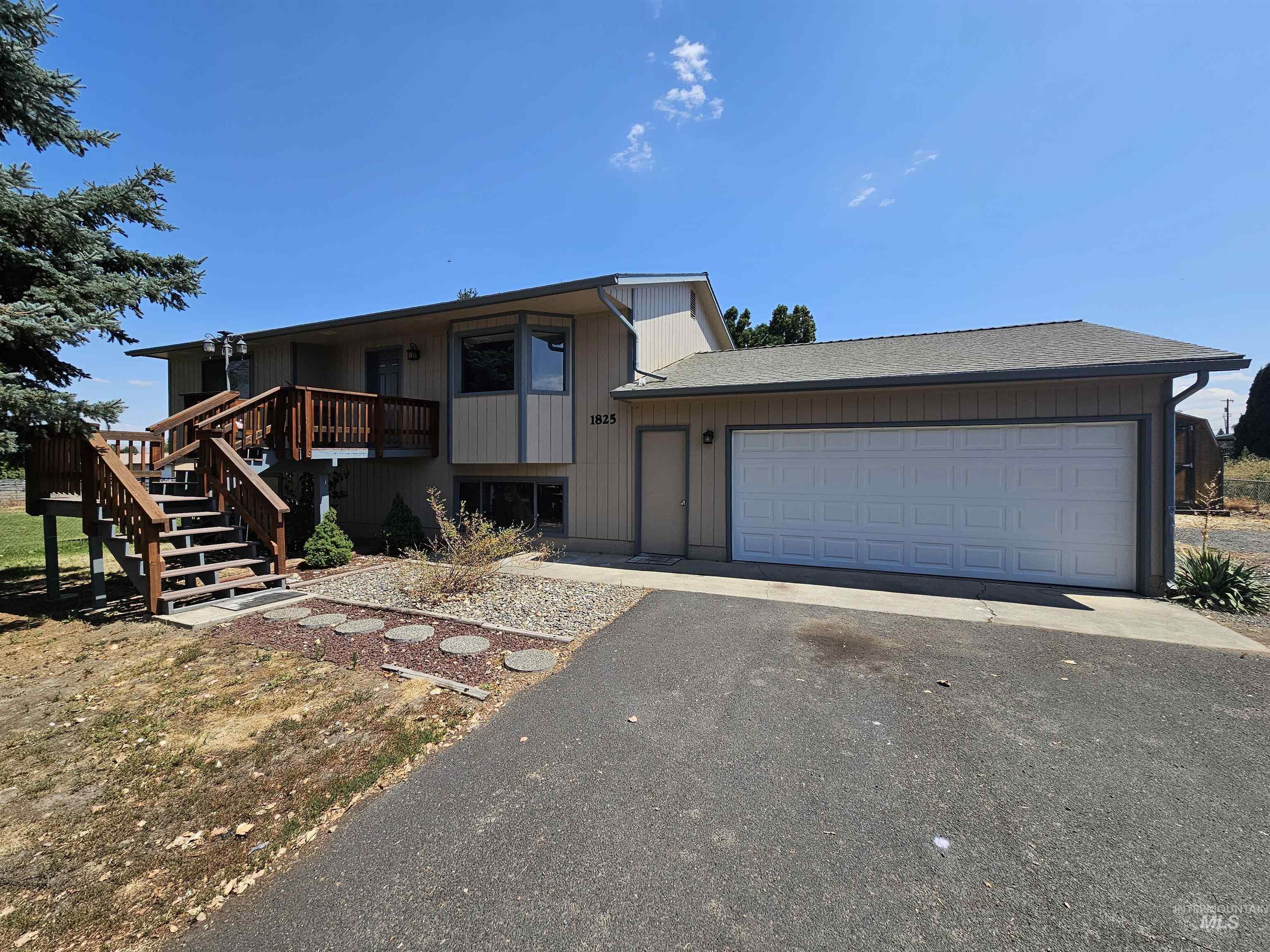 1825 Cedar Ave.  Lewiston ID 83501-4665 photo