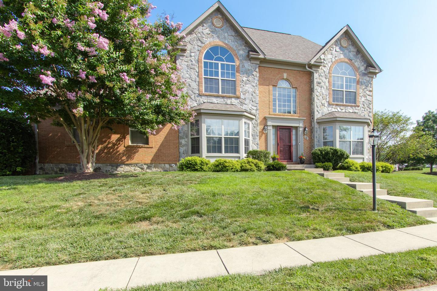 Property Photo: 42 Louisa Beall Lane WV 25414