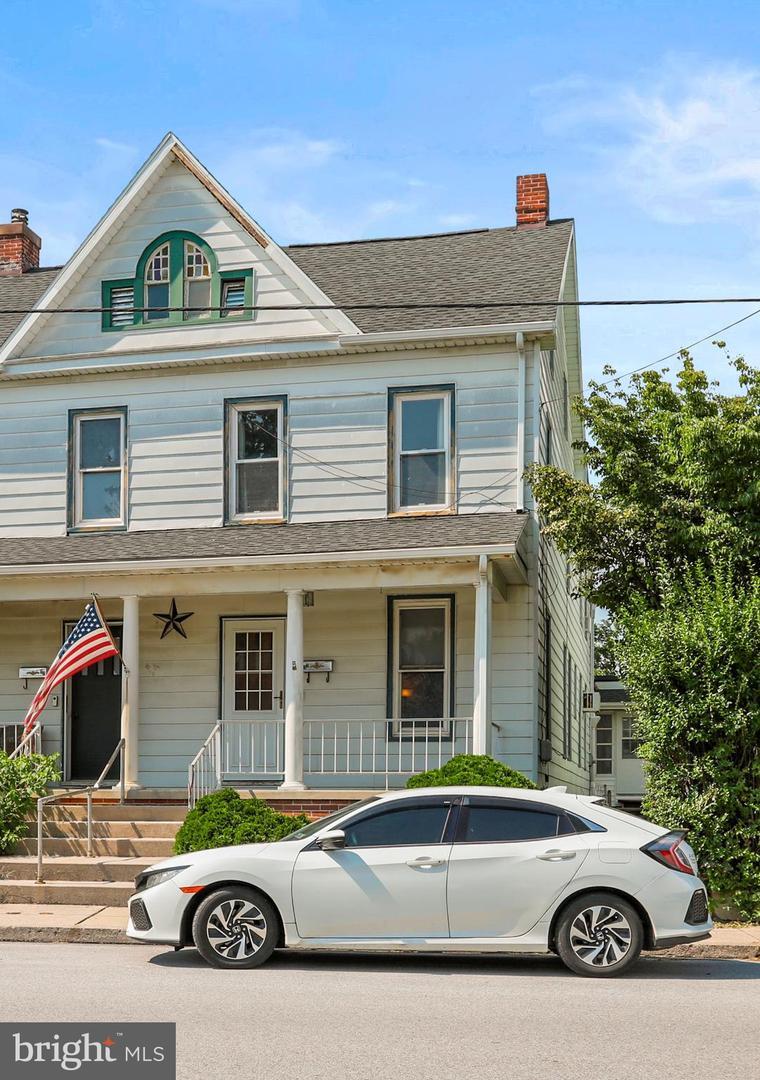 Property Photo: 32 Ridge Avenue PA 17331