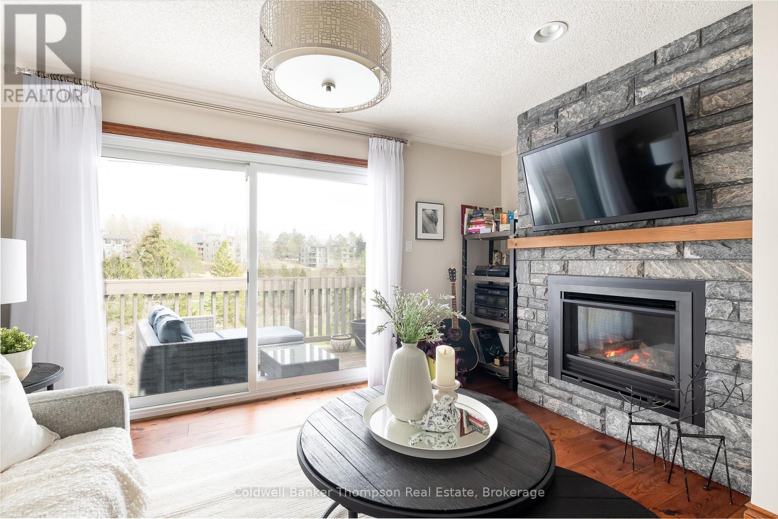 Property Photo: 34 Deerhurst Greens Road 301 ON P1H 1A9