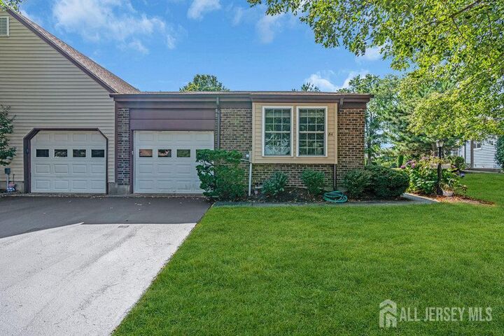 Property Photo:  8 Ethan Allen Drive A  NJ 08831 