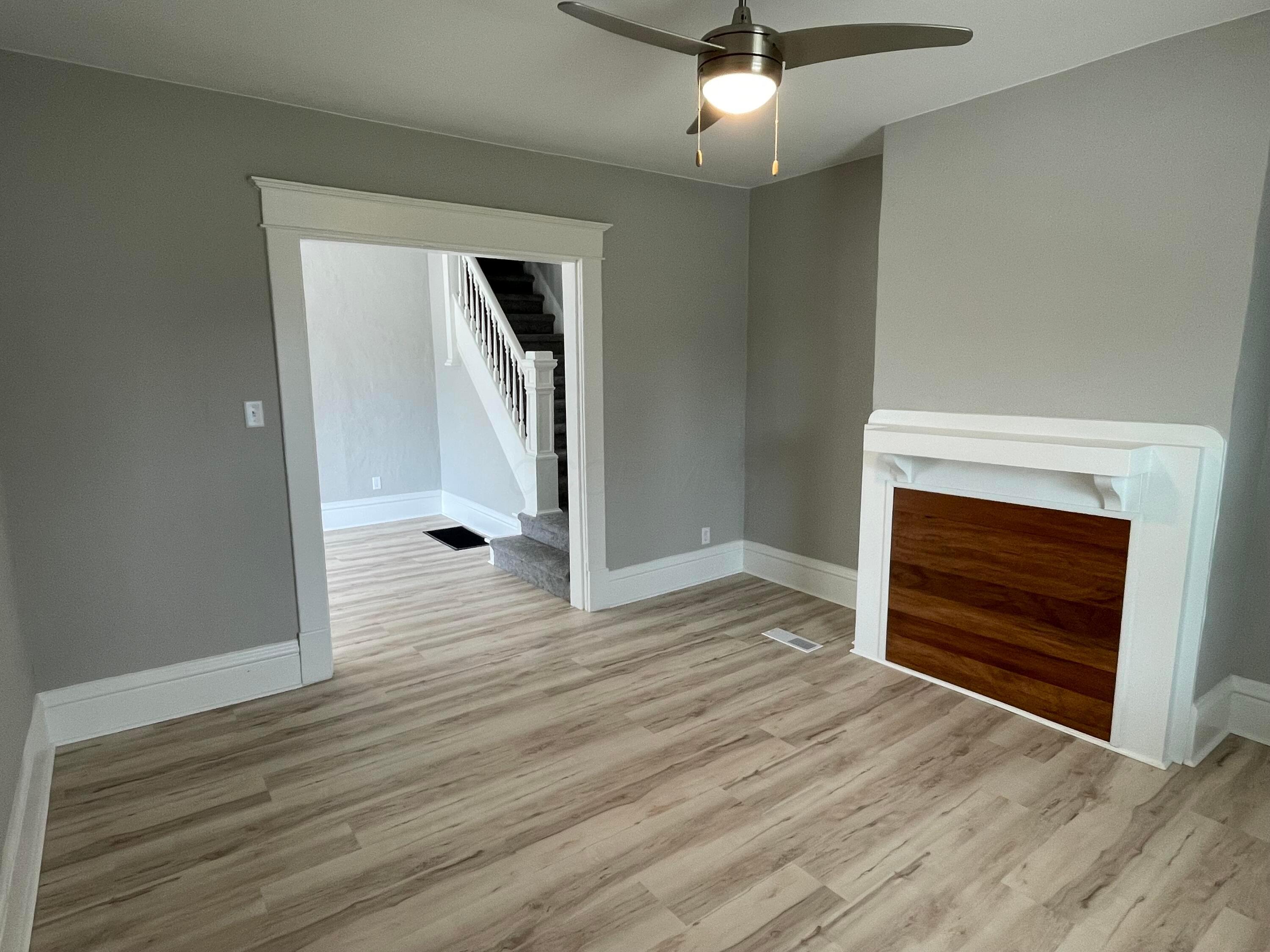 Property Photo: 299 S Warren Avenue OH 43204