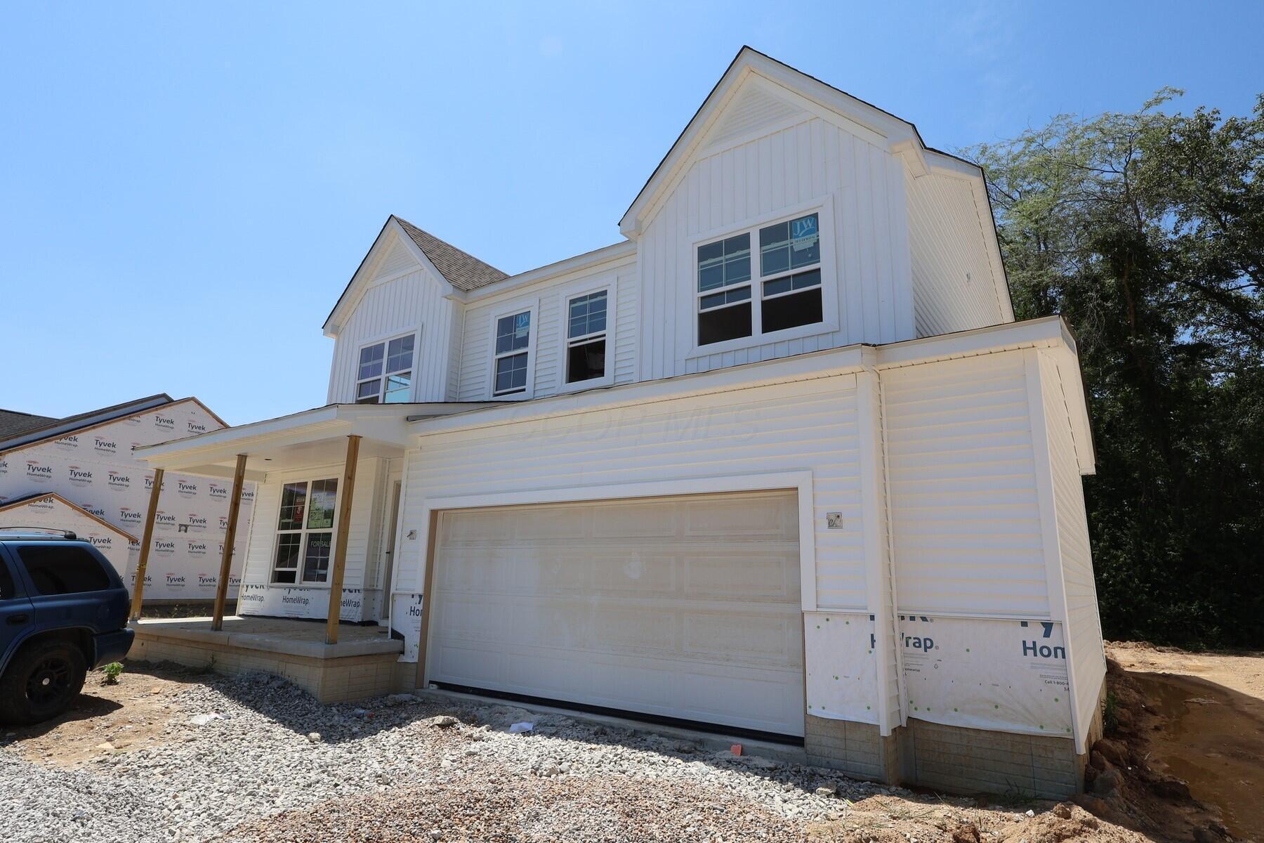 Property Photo: 275 Olympic Loop OH 43116