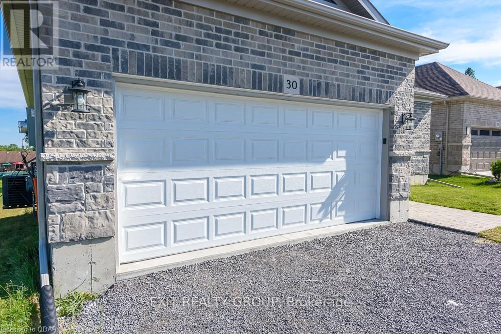 Property Photo: 30 Gardiner Street ON K8N 0L8