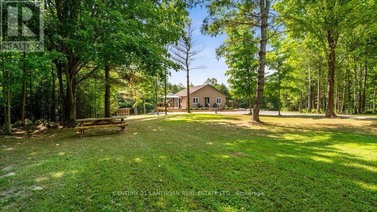Property Photo:  101 Thompson Road  ON K0K 2K0
