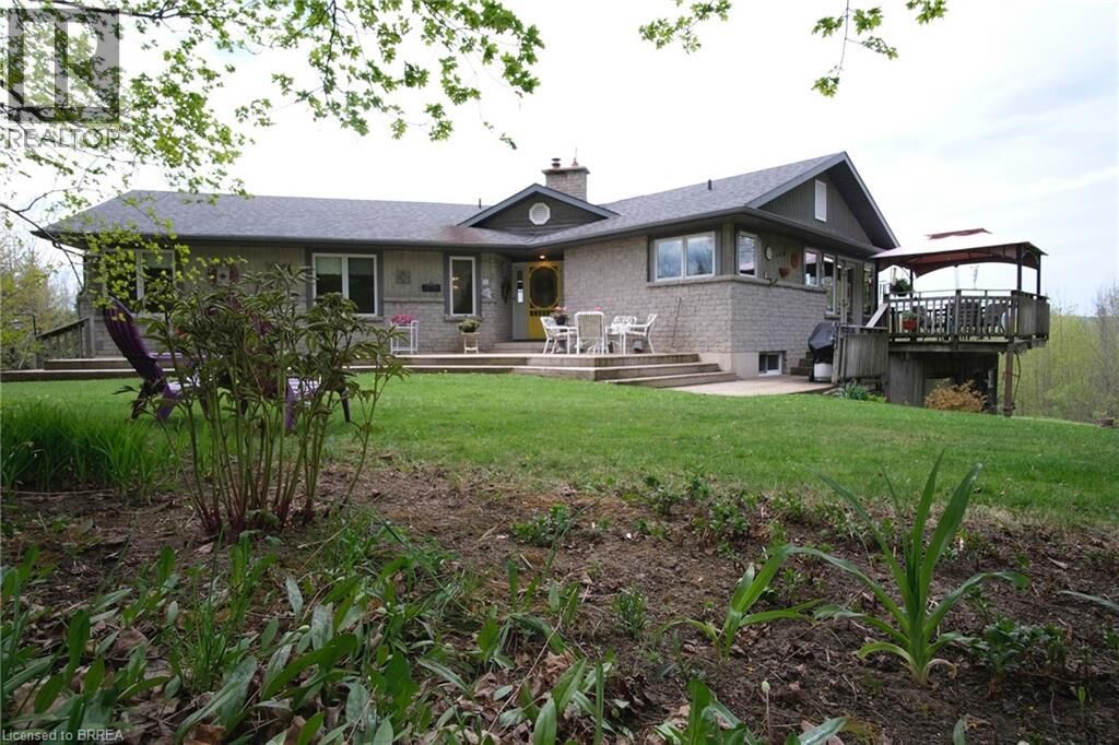 Property Photo:  546299 Sideroad 4B  ON N0C 1G0
