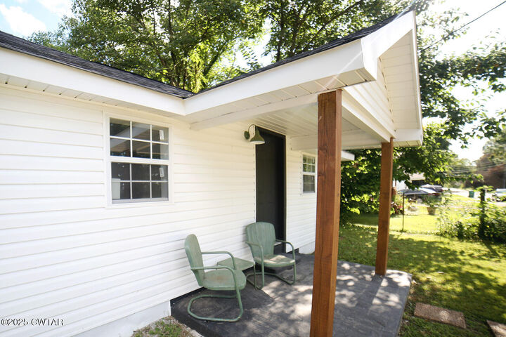 Property Photo: 308 Cottonwood Street TN 38301