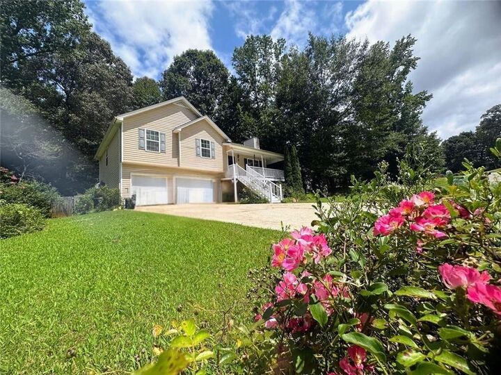 Property Photo:  741 Courthouse Park Drive Drive  GA 30179