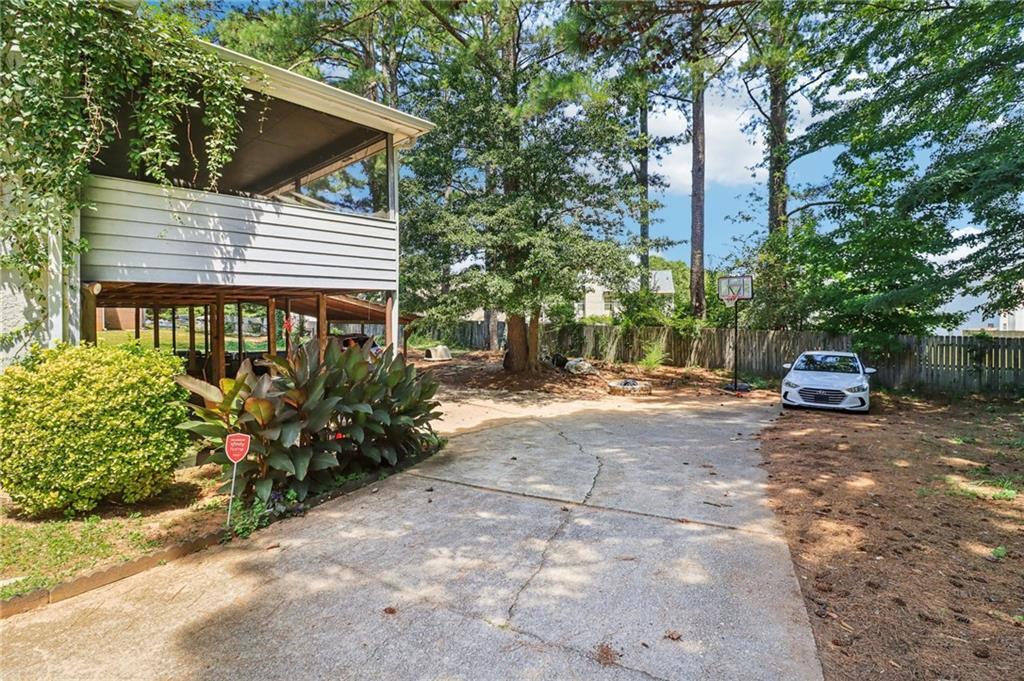 Property Photo:  2112 Fairway Court SE  GA 30013 