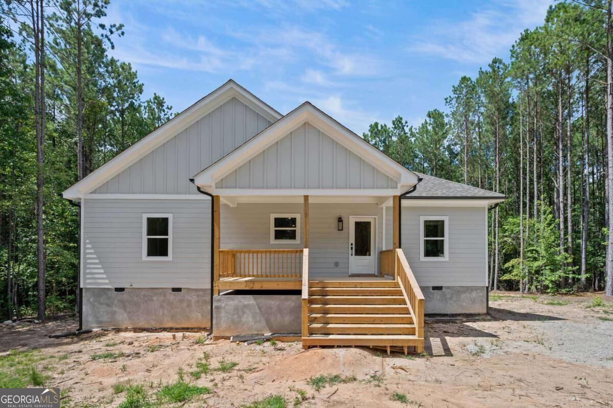 Property Photo:  1165 Watersedge Cove  GA 30668 