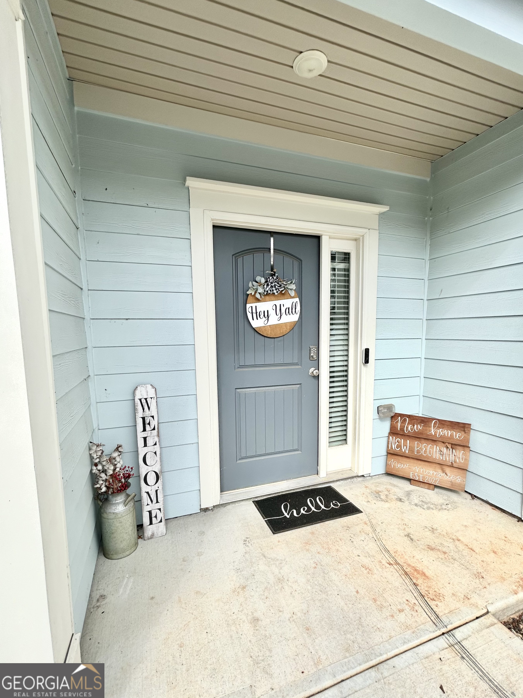 Property Photo: 7728 Fawn Circle GA 30014