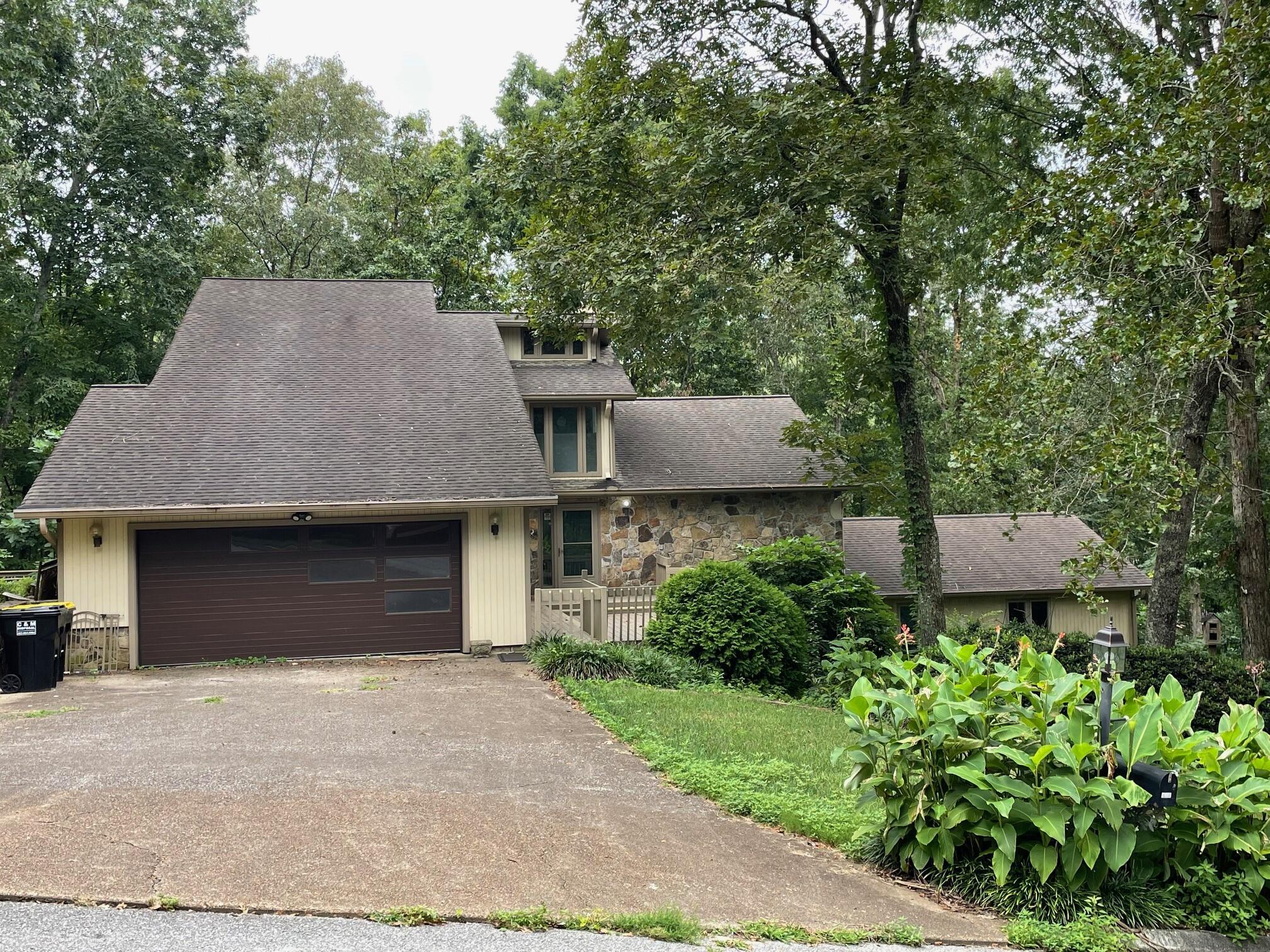 9208 Magic Mountain Drive  Chattanooga TN 37421 photo
