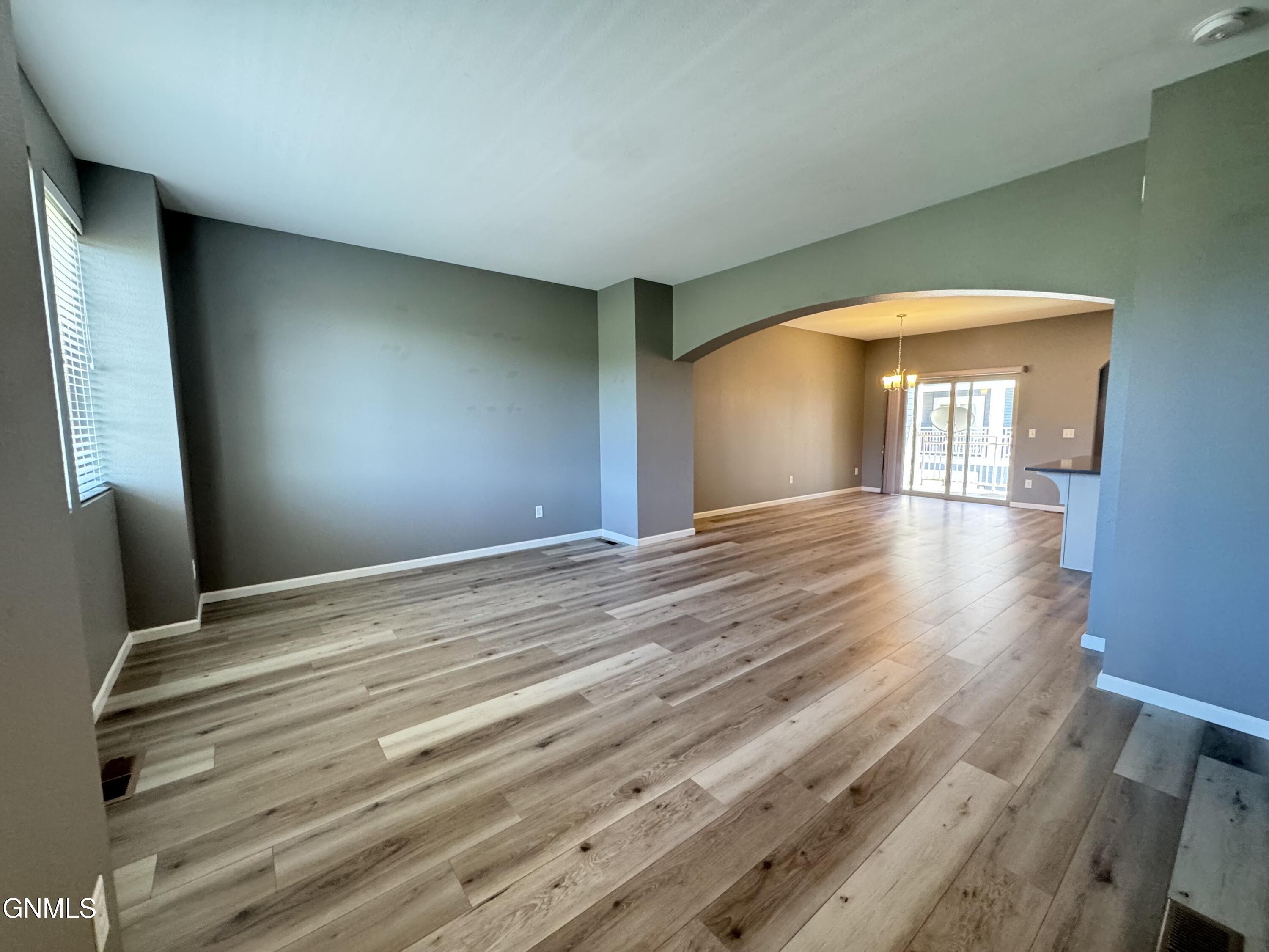 Property Photo: 4003 E Calgary Avenue ND 58503