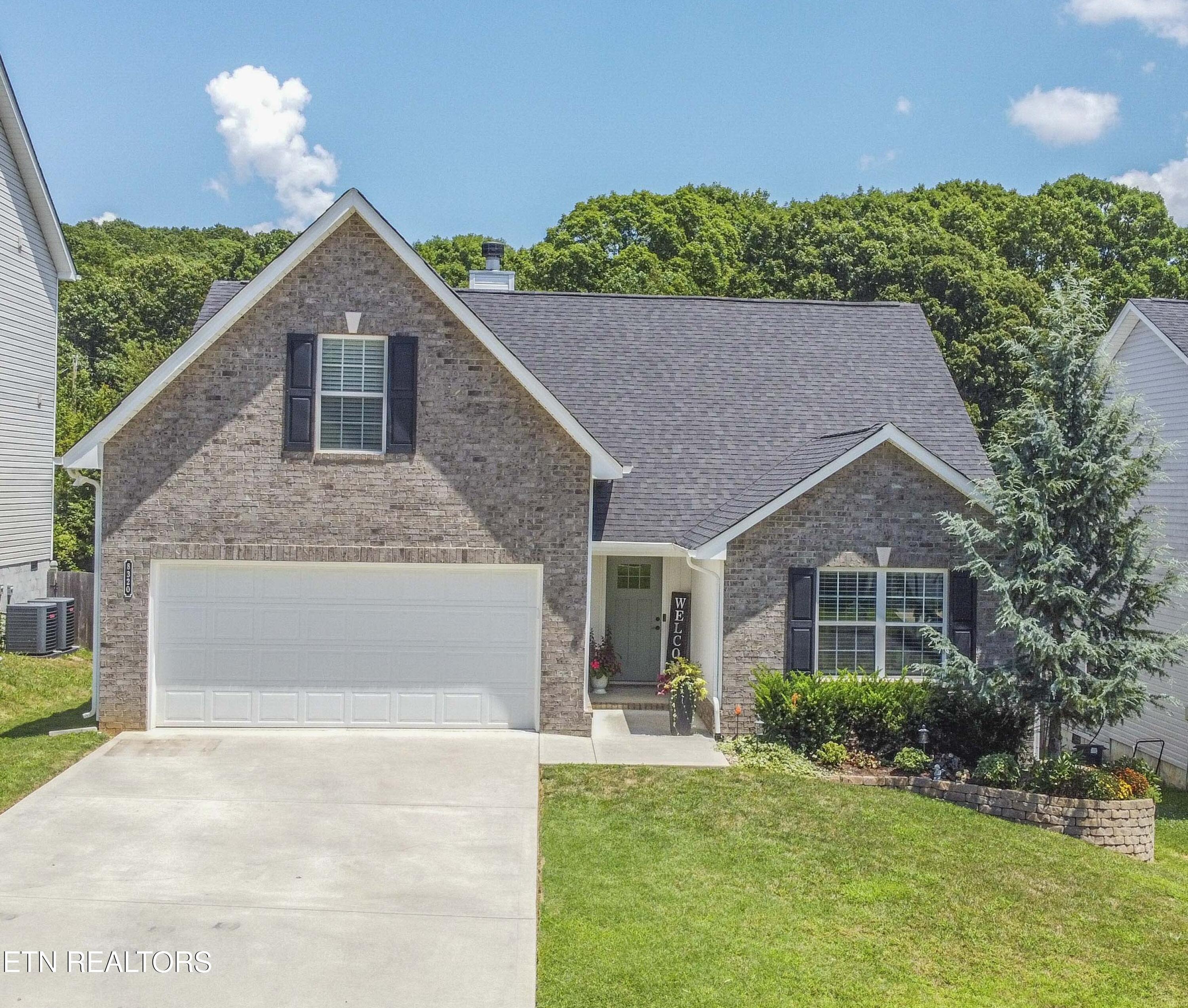 Property Photo: 8320 Day Valley Rd TN 37849