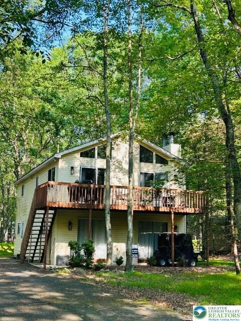 Property Photo: 54 Spencer Lane PA 18210