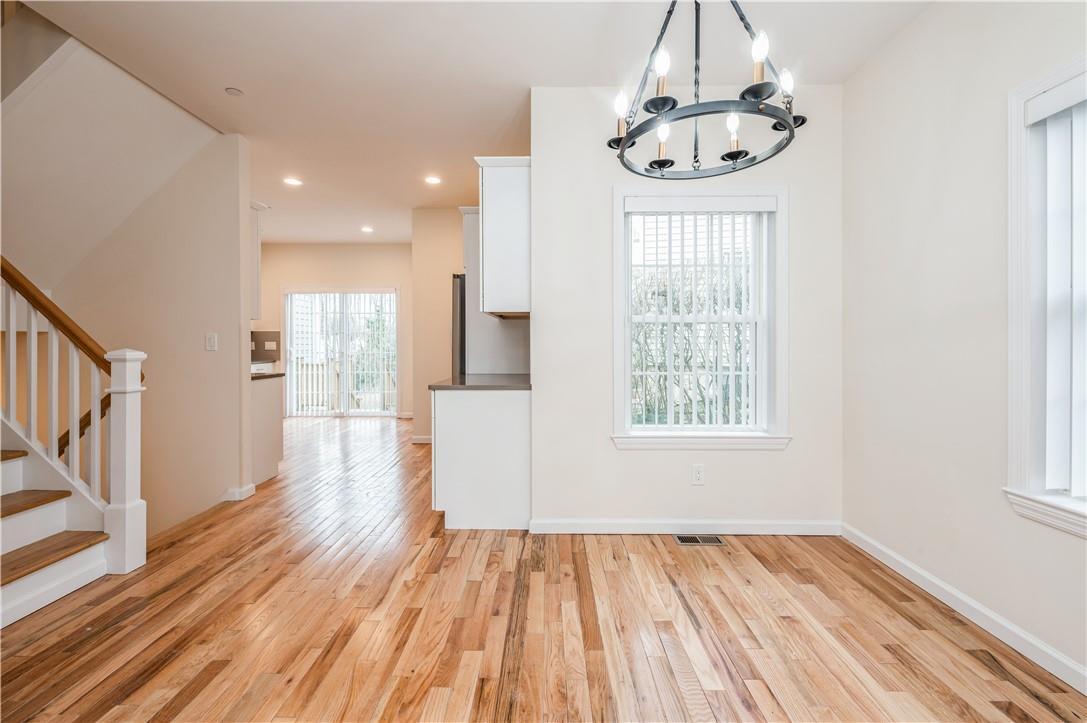 Property Photo:  9 Park Avenue  NY 10528 