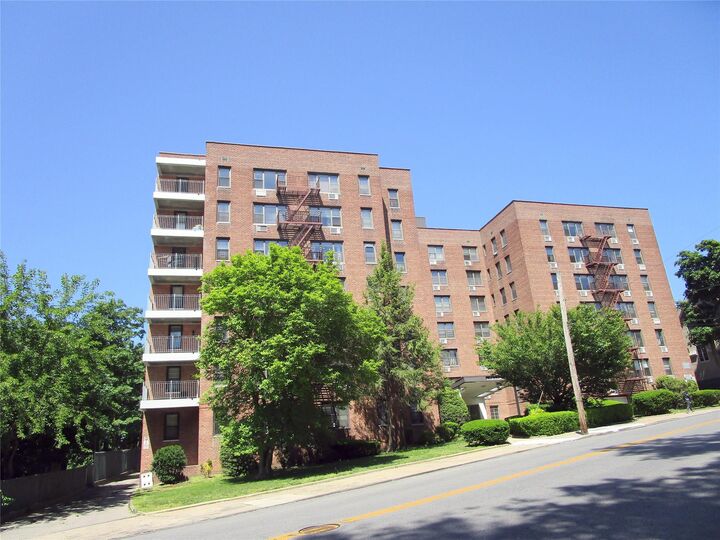 Property Photo: 123 Valentine Lane 3B NY 10705