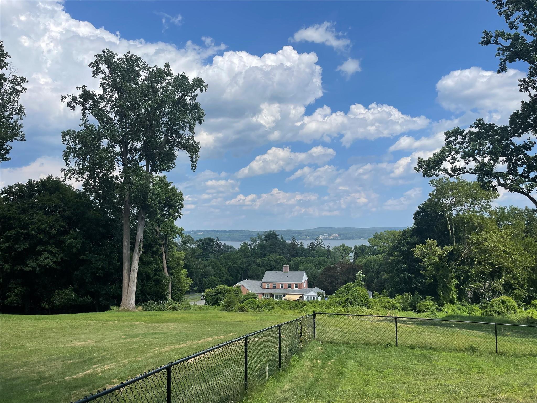 Property Photo: 519 N Midland NY