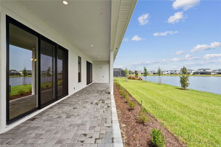 Property Photo:  9784 Laurel Berry Drive  FL 32827 