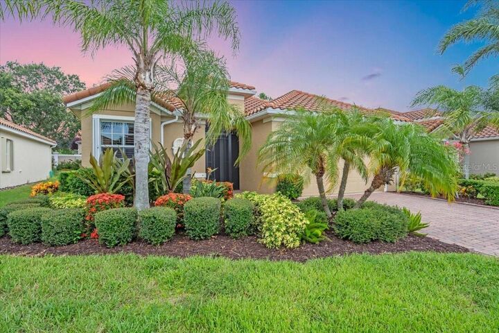 6748 41st Street Circle E  Sarasota FL 34243 photo