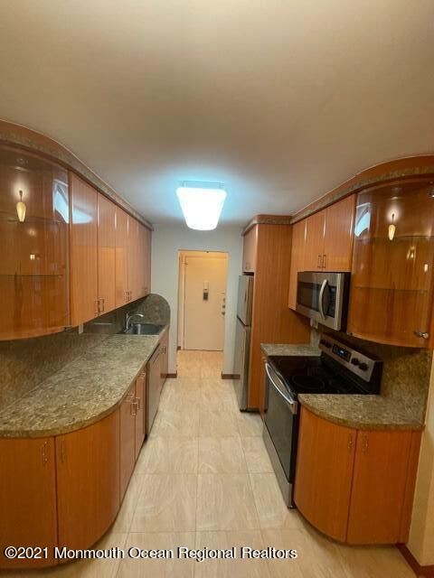 Property Photo:  19 Pine Cluster Circle  NJ 07726 