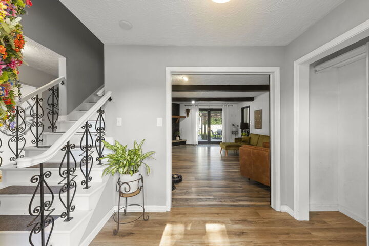 Property Photo:  207 Meadow Wood Drive  IL 60431 