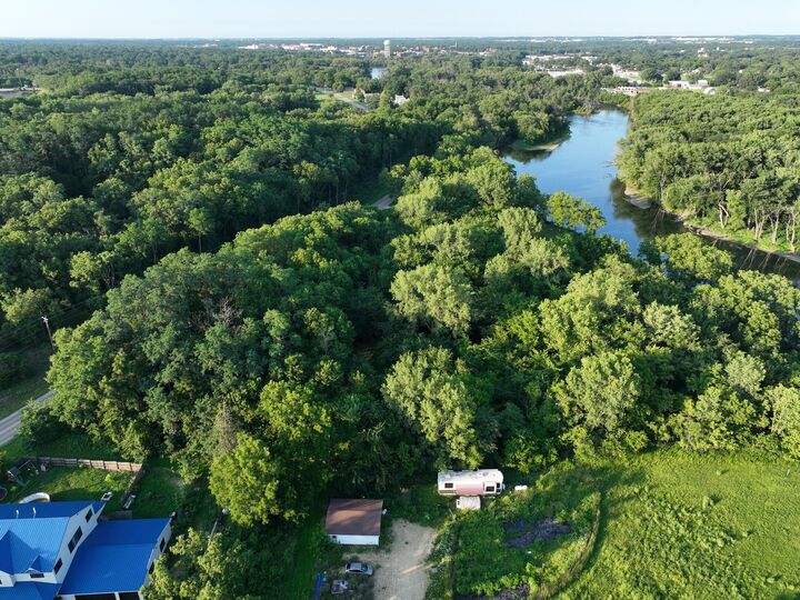 Property Photo: Xx S Bluff Road IL 61080