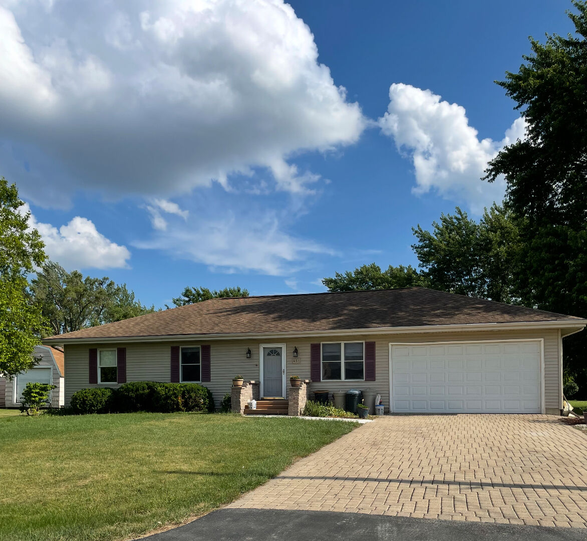 Property Photo: 451 Turner Road IL 60505