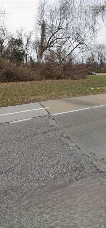 Property Photo: 16665 New Halls Ferry Road MO 63031